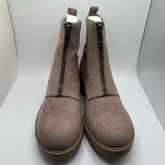 CUSHIONAIRE Women's Hackett zipper boot +Memory Foam 8.5 TAUPE NEW - Picture 2 of 7
